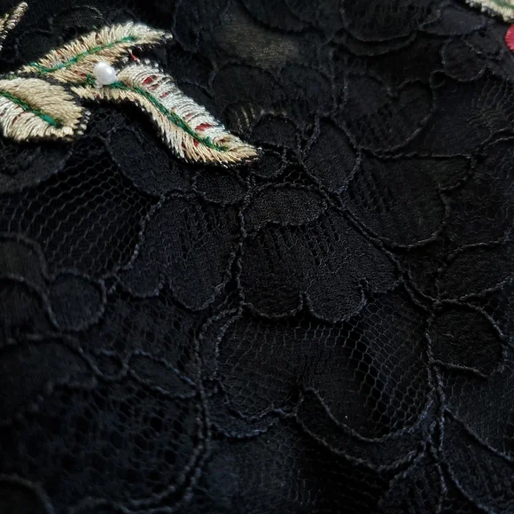 Vintage Gold Victoria Secret Dark Floral Embroidered Roses Lace Pearl Bodysuit - Picture 9 of 16